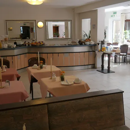 Am Kamin ホテル ドゥイスブルグ