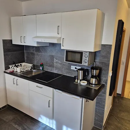 Am Kamin - Modern - Free Wifi - Parking Hotel 2*