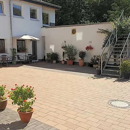 Hotel Am Kamin - Modern - Free Wifi - Parking 2*
