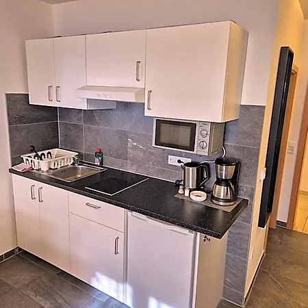 Am Kamin - Modern - Free Wifi - Parking Hotel 2*